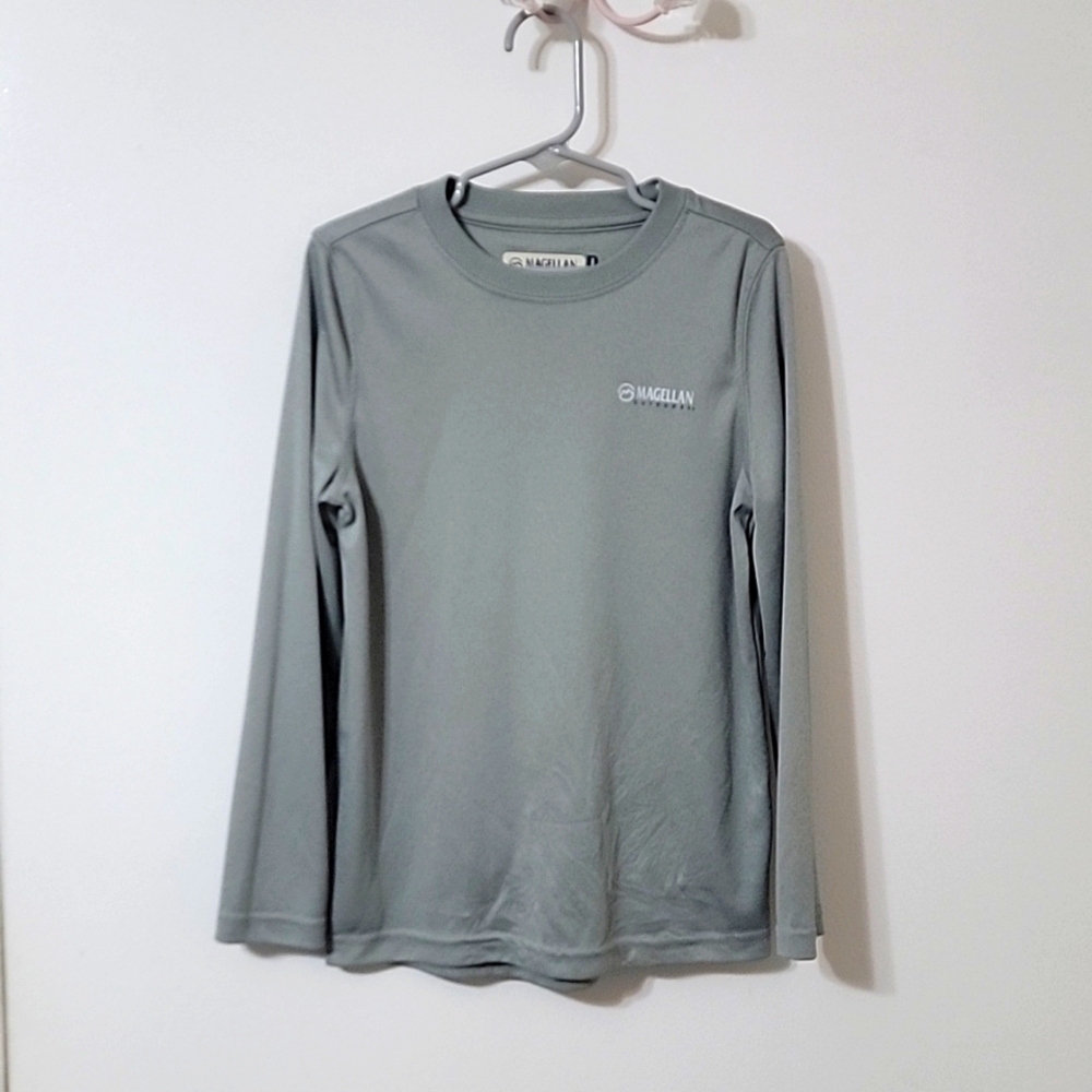 Magellan Gray Fish Gear Long sleeve Boyfriend Fit Girls XS